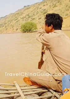 Yellow River Drift on a raft